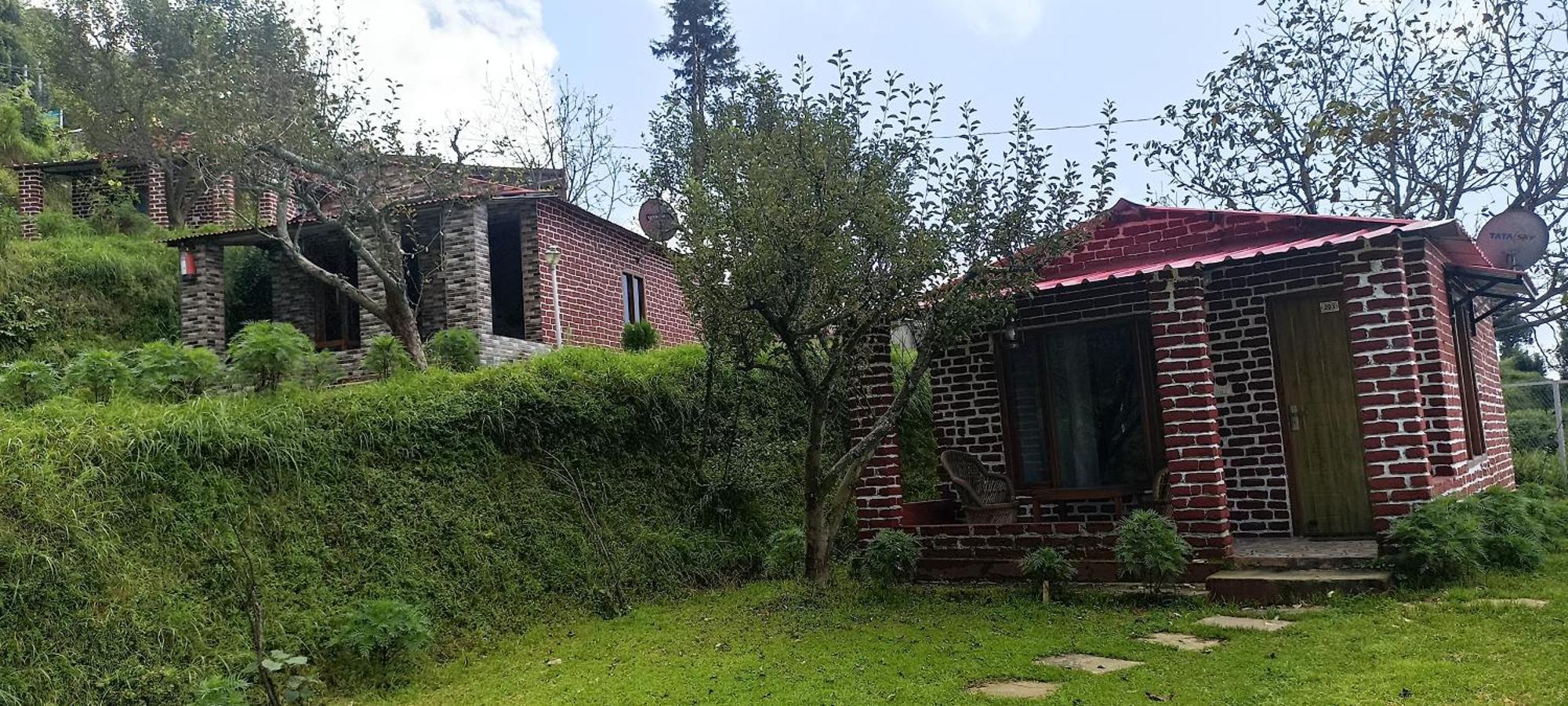 The Hillans Resort & Cottages Kanatal Buitenkant foto